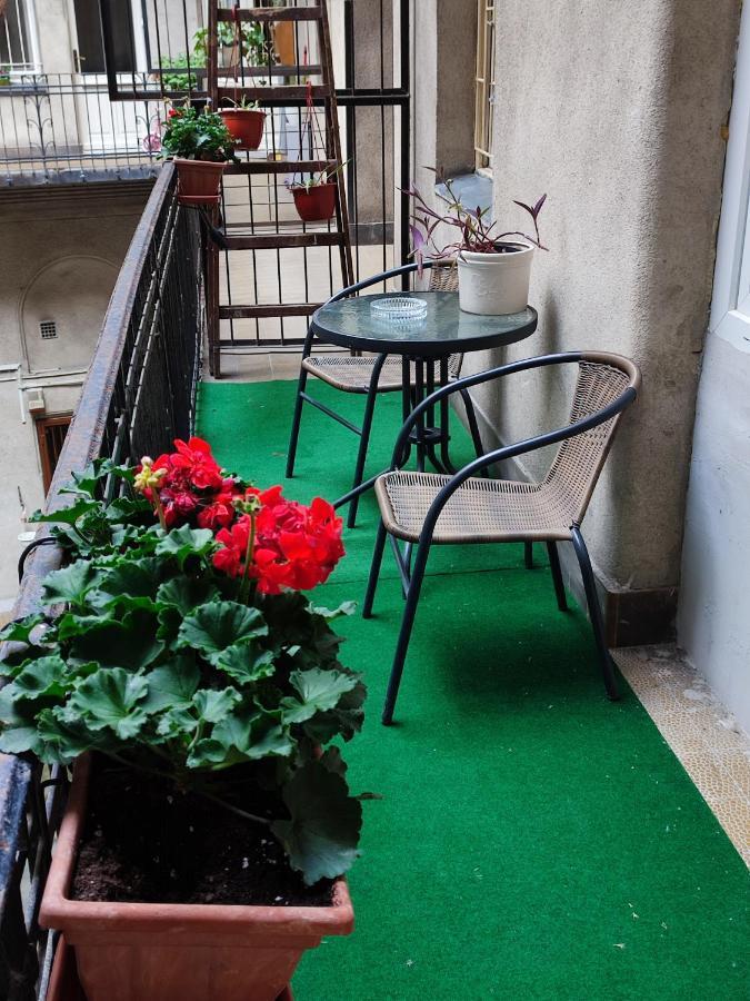 A Quiet Studio In The Heart Of The City 부다페스트 외부 사진