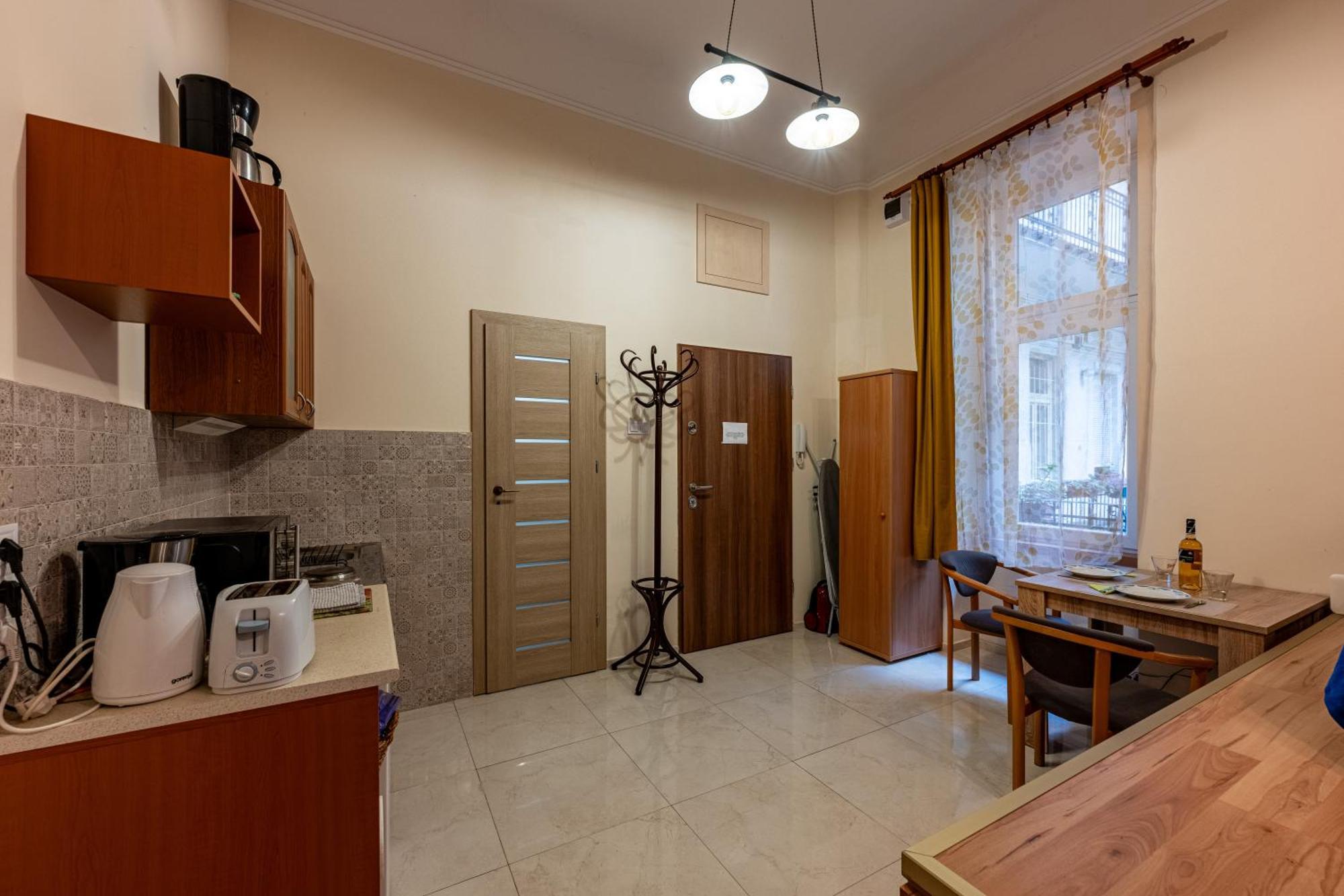 A Quiet Studio In The Heart Of The City 부다페스트 외부 사진